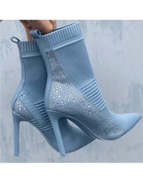 NWT Steve Madden 8.5 Maxwelle Pointed Jeweled Bling Heeled Ankle Sock Booties